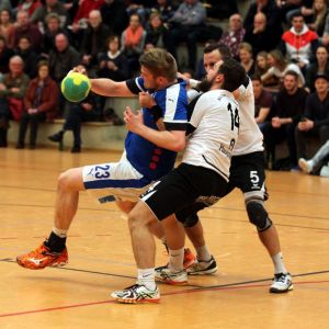 Der kleine Hacke (hier in der vorletzten Saison) musste mit Rot in der 45. vom Platz (Foto www.hzb-da.de)