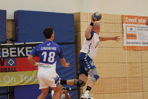 Christian Görlich (hier gegen den HSV Hamburg) verteidigte mit seinem Team die Tabellenführung der Bezirksliga A